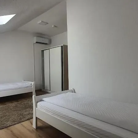 Apartment Ng Natural Garden