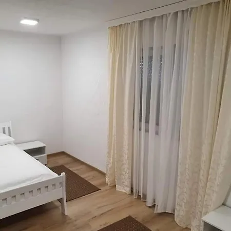 Apartment Ng Natural Garden Sarajevo